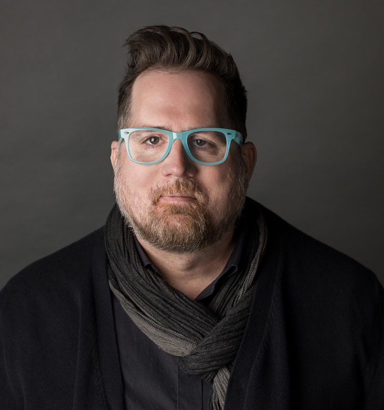 Thomas Grant Richardson headshot